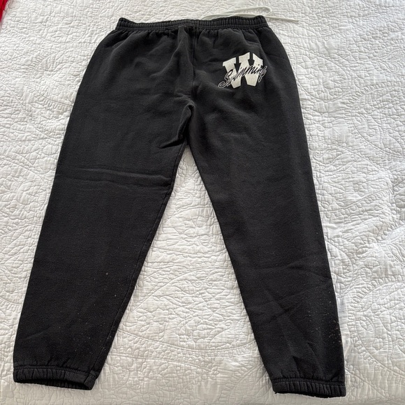 Fruit of the Loom Other - On Wisconsin - Swimming Sweatpants. Fruit of the Loom Black.